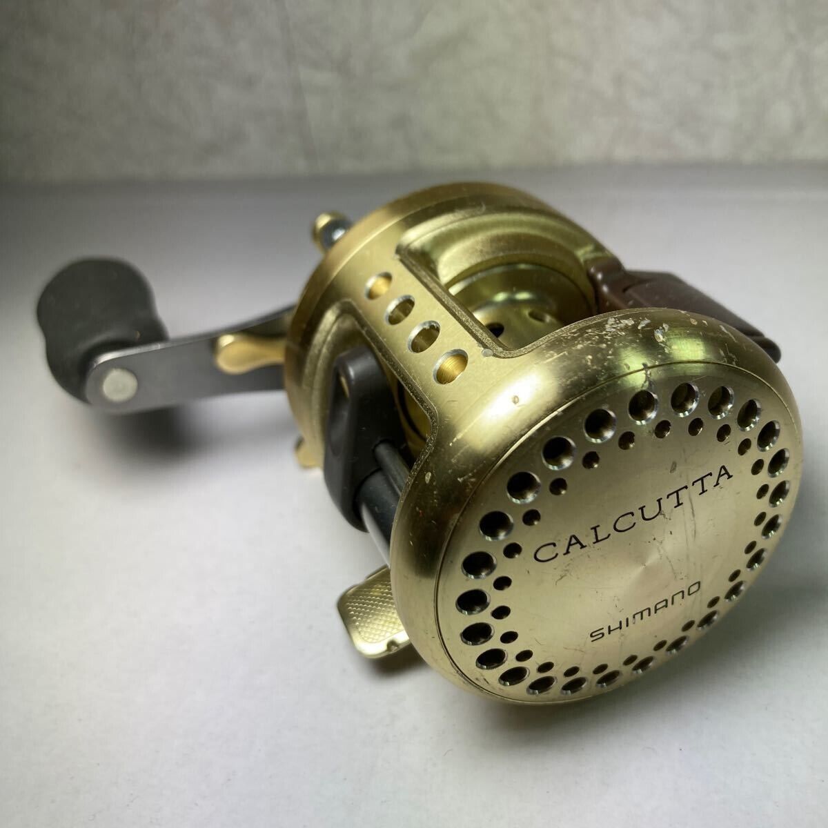 Shimano Calcutta 50XT R-H Baitcasting Reel 185g Gear Ratio 5.0:1 F/S from Japan