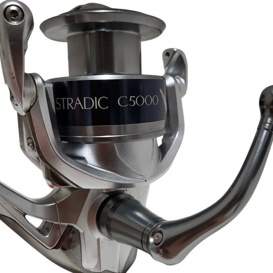 Shimano 16 STRADIC C5000XG Spinning Fishing Reel Gear Ratio 6.2:1 F/S from Japan