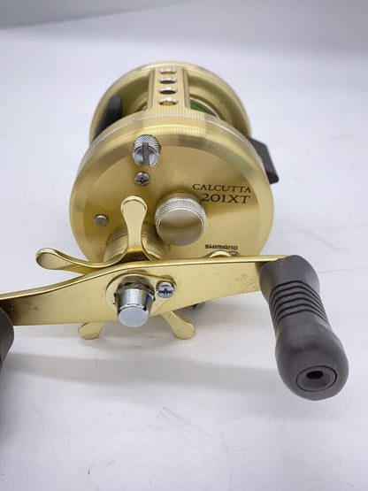 Shimano CALCUTTA 201XT Left Handed Baitcast Reel Gear Ratio 5.0:1 F/S from Japan