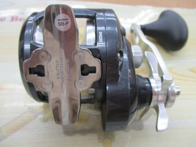 Shimano 20 TORIUM 2000HG Right Handle Baitcast Reel Gear Ratio 6.2:1 F/S from JP