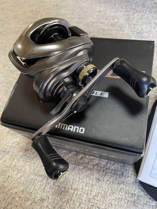 Shimano 15 METANIUM DC XG Left Handle Baitcast Reel Gear Ratio 8.5:1 F/S from JP