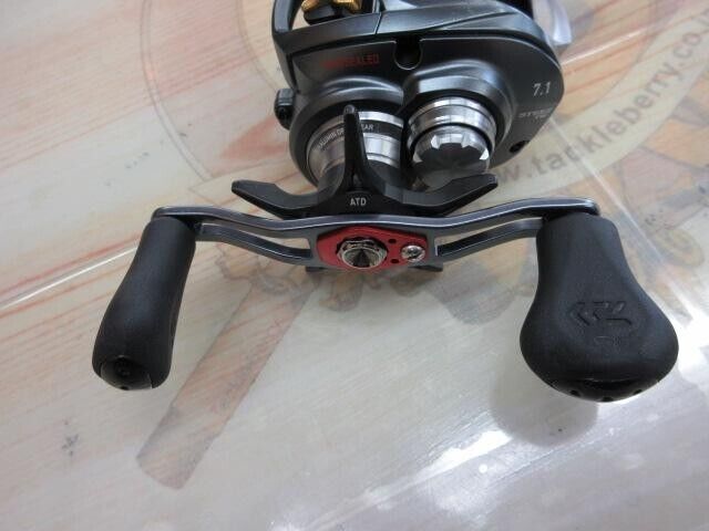 Daiwa STEEZ A TW 1016SHL L-H Baitcasting Reel Gear Ratio 7.1:1 F/S from Japan