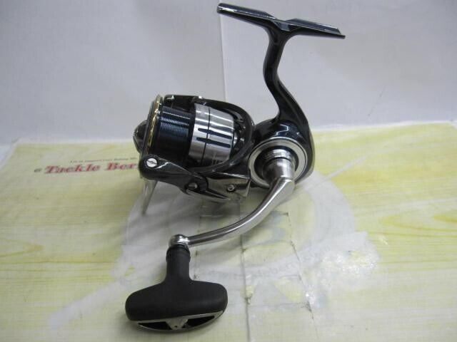 Daiwa 19 CERTATE LT3000-CXH Spinning Reel 210g Gear Ratio 6.2:1 F/S from Japan