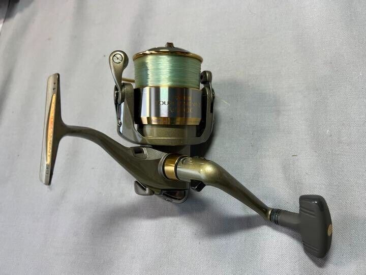 Daiwa Spinning Fishing Reel TOURNAMENT-Z 3000C Gear Ratio 4.9:1 F/S from Japan