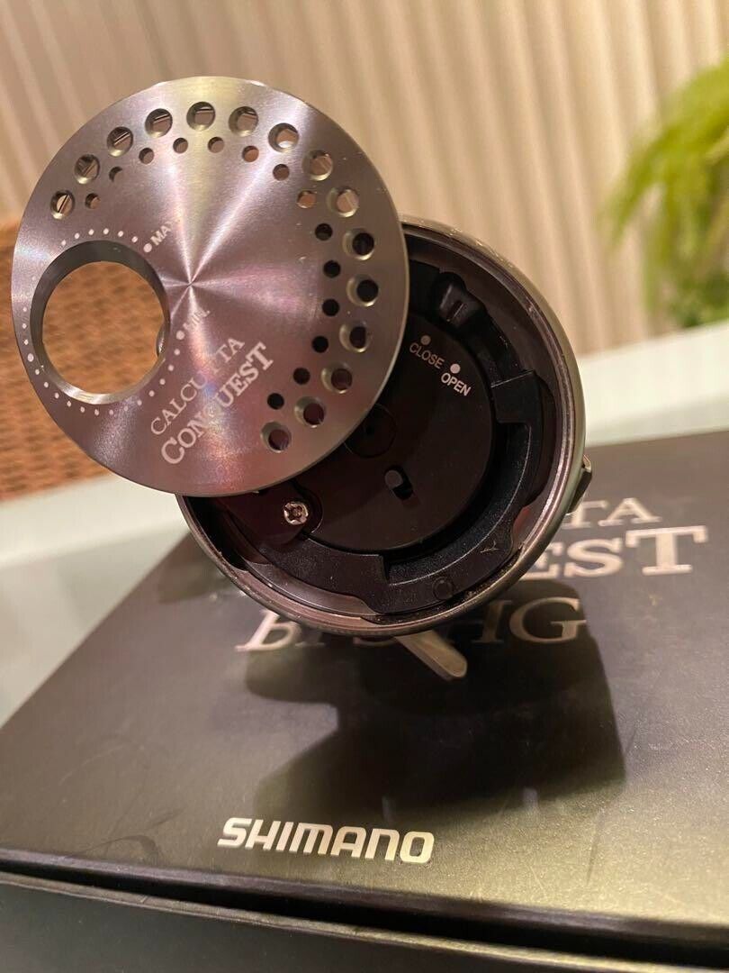 Shimano 17 CALCUTTA CONQUEST BFS HG R-H Baitcast Reel Gear 6.8:1 F/S from Japan