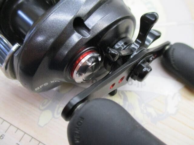 Shimano 12 ALDEBARAN BFS XG Right Handle Baitcast Reel Gear 8.0:1 F/S from Japan