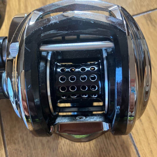 AbuGarcia Revo Elite IB ROCKET9 Double Shaft Baitcast Reel Fishing from Japan