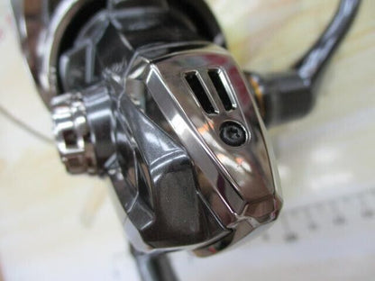 Shimano 20 TWIN POWER 4000XG Spinning Reel Gear Ratio 6.2:1 260g F/S from Japan