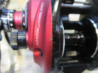 Abu Garcia Baitcast Reel REVO BEAST ROCKET 41 Left-handle Gear 9.2:1 F/S from JP