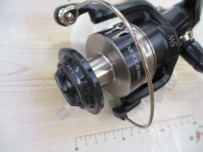 Shimano 20 STRADIC SW 8000PG Spinning Reel Gear Ratio 4.9:1 650g F/S from Japan