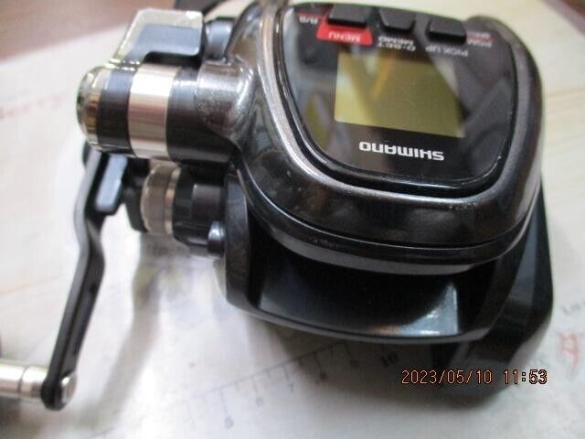 Shimano 16 PLAYS 3000 3.9:1 Electric Reel Right handle 685g F/S from Japan