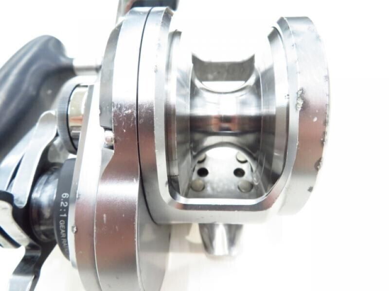 Shimano 19 OCEA JIGGER F Custom 2000NRHG Right Handle Gear 6.2:1 F/S from Japan