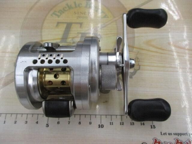 Shimano 10 CALCUTTA CONQUEST 100DC Right Bait Reel Gear Ratio 5.8:1 F/S from JPN