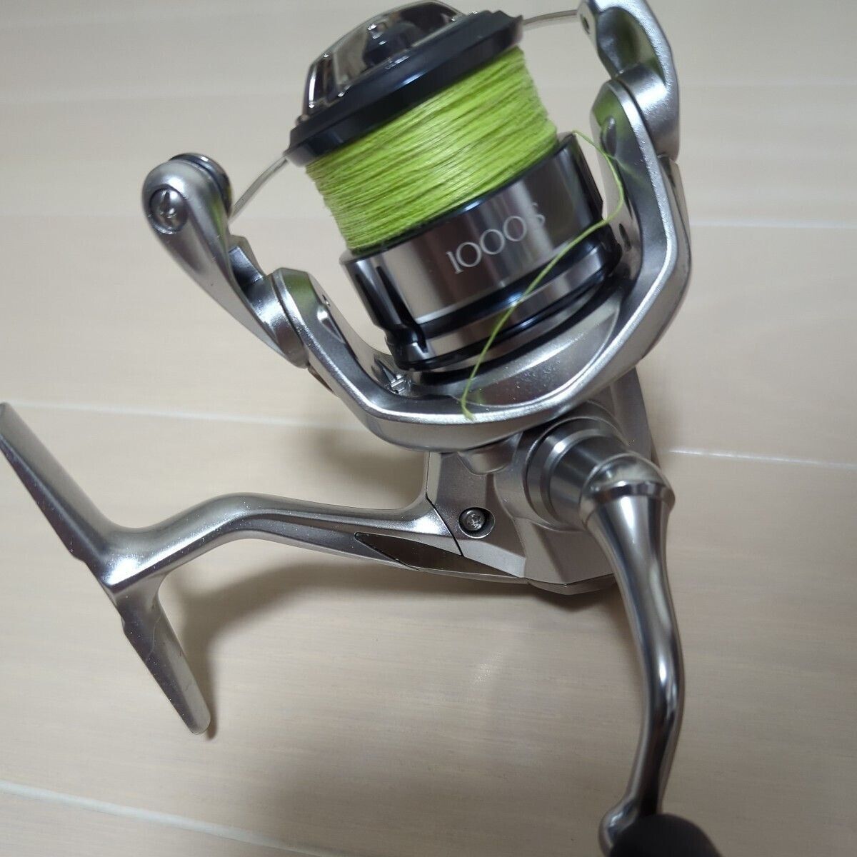 Shimano 19 STRADIC 1000S Spinning Reel Ship 185g Gear Ratio 5.1:1 F/S from Japan