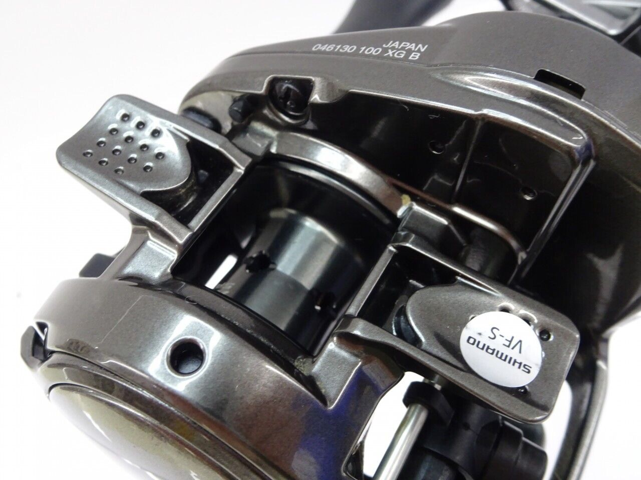 Shimano 23 Metanium 100XG Right Baitcasting Reel Gear Ratio 8.1:1 F/S from Japan