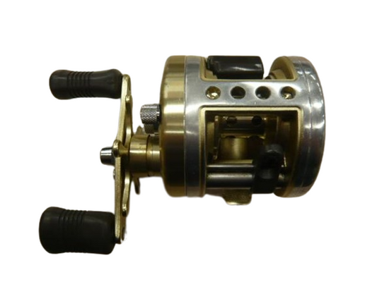 Shimano Calcutta 200XT Right Handle Baitcast Reel Gear Ratio 5.0:1 F/S from JP