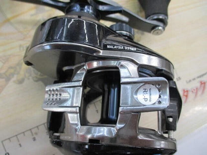 Shimano 17 GRAPPLER 301HG Left 6.2:1 Bait Reel Double Axis Jigging F/S from JP