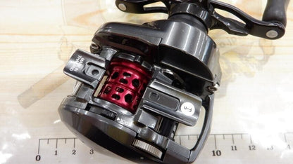 DAIWA Alphas AIR TW 8.6R Gear 8.6:1 Right Handle Baitcast Reel F/S from Japan