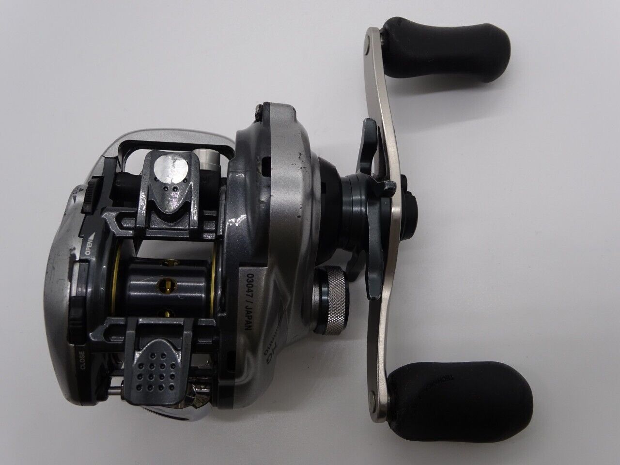 Shimano 13 METANIUM HG Left Hand Baitcasting Reel Gear Ratio 7.4:1 F/S from JP