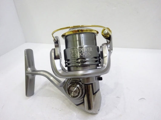 Shimano 11 Twin Power C2000S Spinning Reel Gear Ratio 5.0:1 200g F/S from Japan