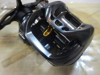 Daiwa TATULA SV TW 8.1R Right Handle Baitcas Reel Gear Ratio 8.1:1 F/S from JPN