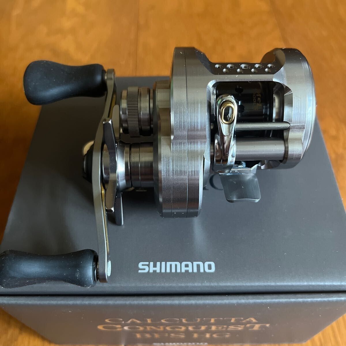 Shimano 23 CALCUTTA CONQUEST BFS HG Right Baitcasting Reel 7.8:1 F/S from Japan