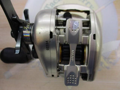 Shimano 08 METANIUM MGDC7 Right Handle Gear 7.0:1 Baitcast Reel F/S from Japan