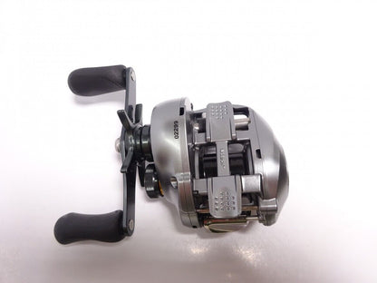 Shimano 09 ALDEBARAN Mg Right Handle Baitcast Reel Gear Ratio 5.8:1 F/S Japan