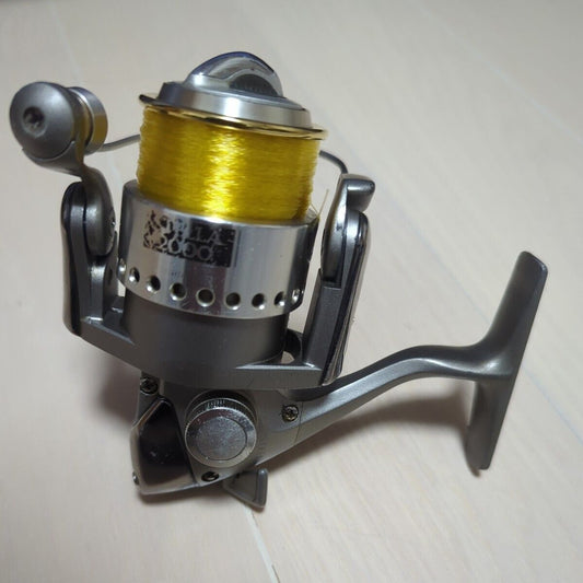 Shimano 95 STELLA 2000 Spinning Reel Gear Ratio 5.2:1 Weight 240g F/S from Japan