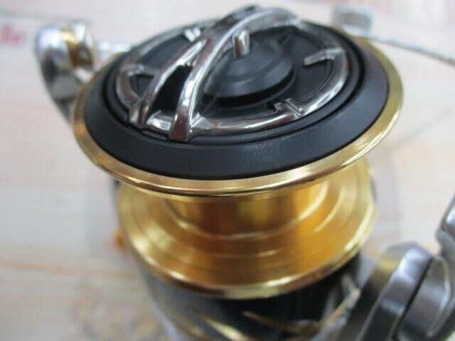 Shimano 18 STRADIC SW 5000XG Spinning Jigging Game Reel Gear 6.2:1 F/S from JPN