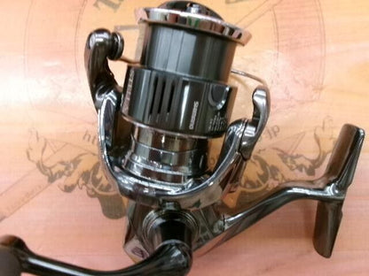 Shimano 22 STELLA C2500SXG Spinning Reel 175g Gear Ratio 6.3:1 F/S from Japan