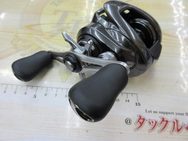 Shimano 20 Metanium XG Left Handle 8.1:1 Gear Baitcasting Reel F/S from Japan