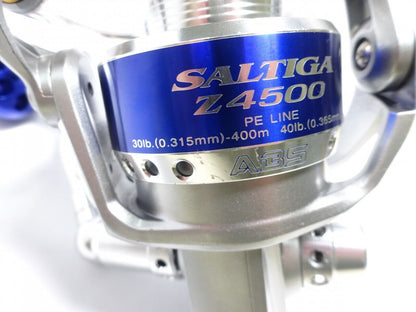 Daiwa SALTIGA Z 4500 Spinning Reel Gear Ratio 4.9:1 Weight 570g F/S from Japan