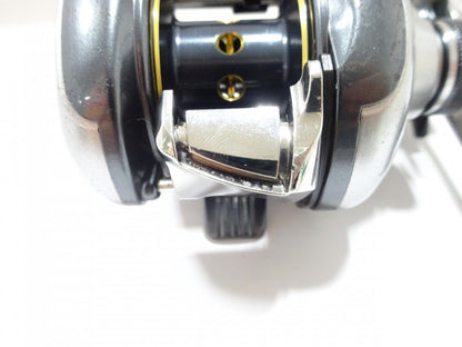 Shimano 13 METANIUM Right Handle Baitcast Reel Gear Ratio 6.2:1 F/S from Japan