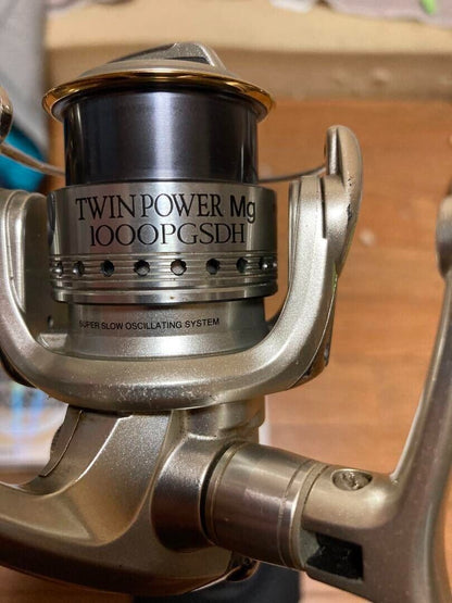 Shimano 06 TWIN POWER Mg 1000PG SDH Spinning Reel Gear Ratio 4.3:1 F/S from JP