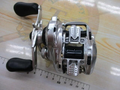 Shimano 16 Metanium MGL HG Right Handle Baitcast Reel Gear 7.4:1 F/S from Japan