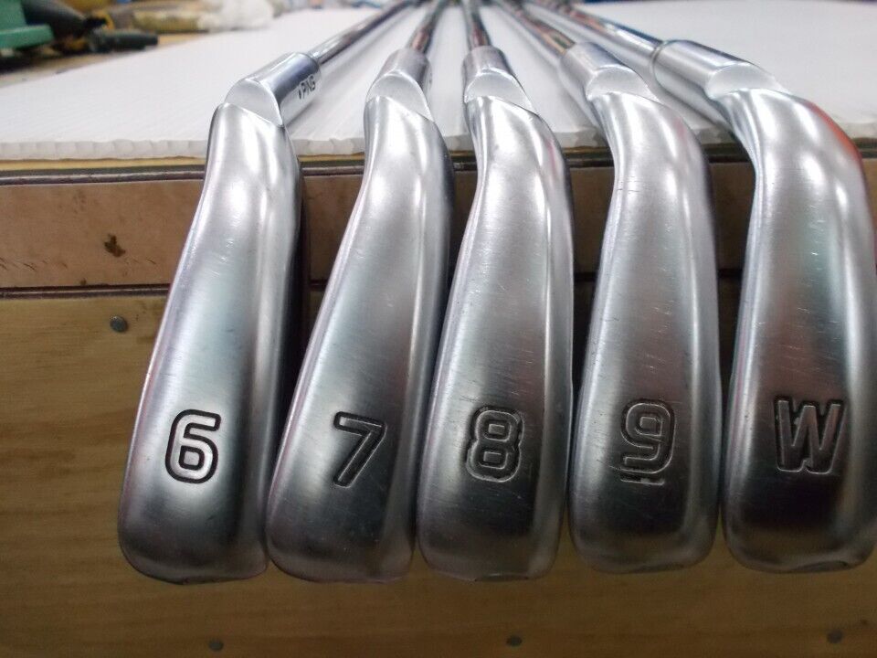 Ping G425 Iron Set 5pcs 6-PW S200 Dynamic Gold 120 Vss Right Men's from Japan