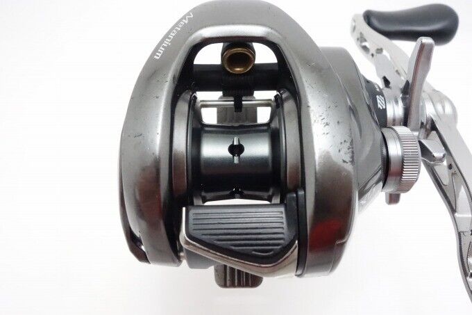 Shimano 20 METANIUM XG Right Handle Casting Reel Gear Ratio 8.1:1 F/S from Japan