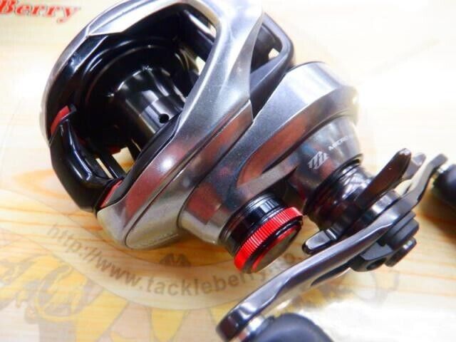 Shimano 21 Scorpion DC 150XG Right handle Baitcast Reel Gear 8.5:1 F/S from JPN