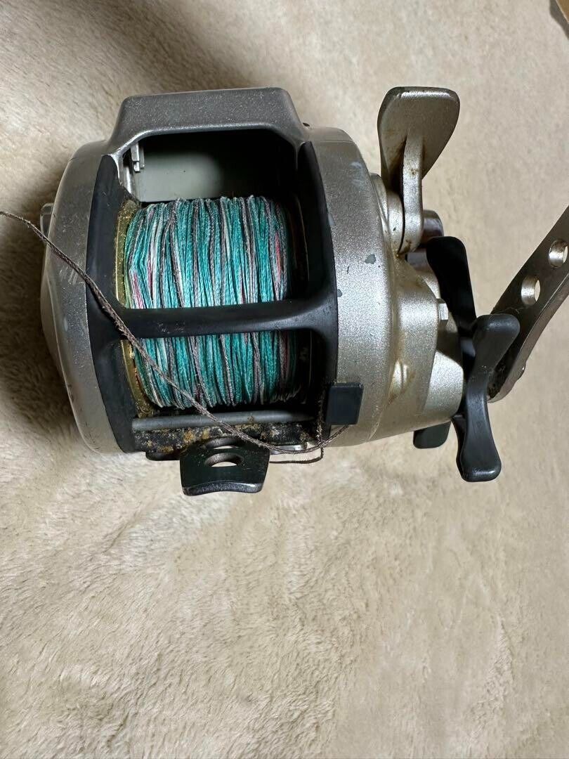 Daiwa HYPER TANACOM 400BDe Electric Reel Big Game Deep sea Saltwater from Japan