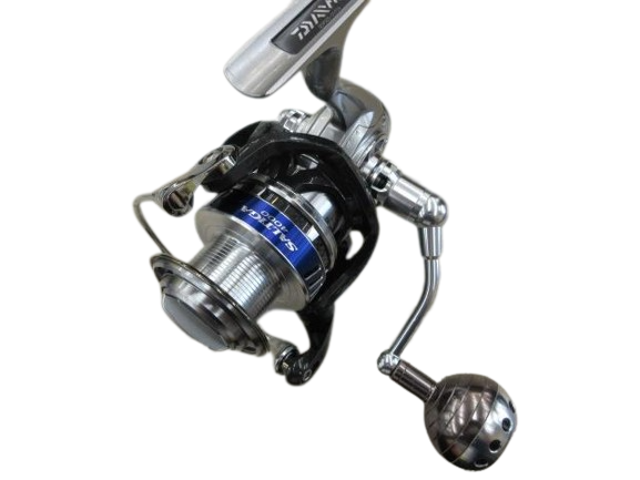 DAIWA 10 SALTIGA 4000 Spinning Gear Ratio 5.7:1 Reel Free Shipping from Japan