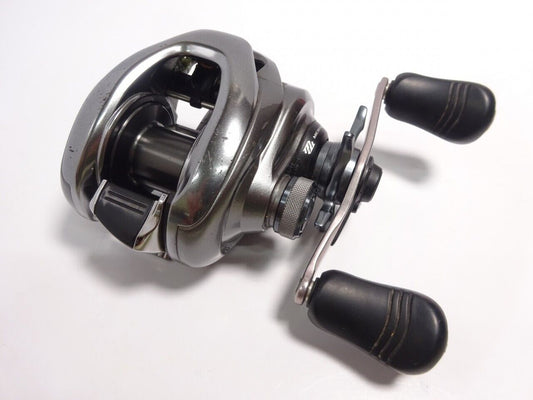 Shimano 15 METANIUM DC HG RH Baitcasting Reel Gear Ratio 7.4:1 F/S from Japan