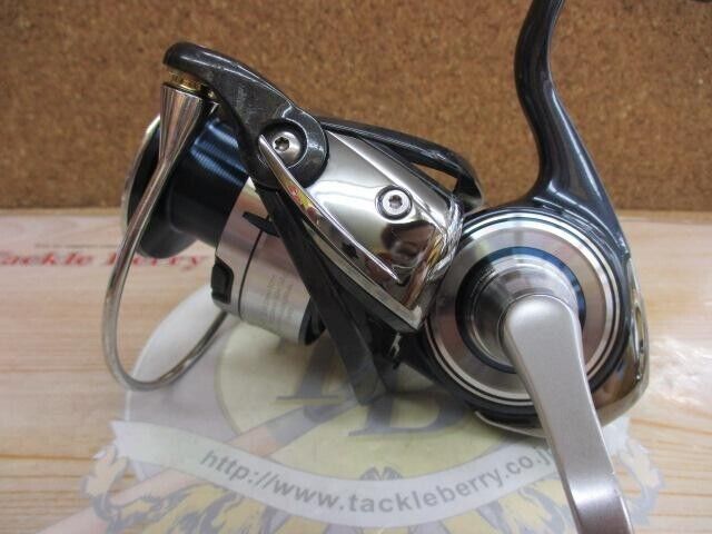 Daiwa 21 CERTATE SW 5000-XH Spinning Reel 385g Gear Ratio 6.2:1 F/S from Japan