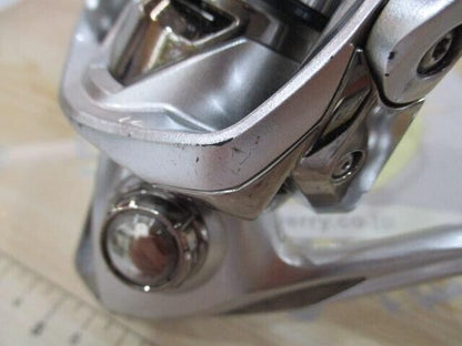 Shimano 19 STRADIC C3000HG Spinning Reel 225g Gear Ratio 6.0:1 F/S from Japan