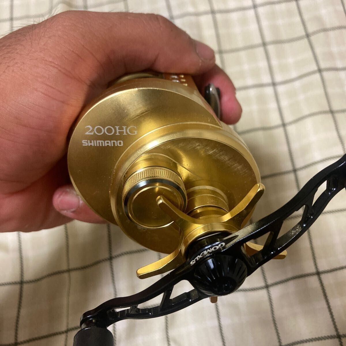 Shimano 15 Calcutta Conquest 200 HG 6.2:1 Right Baitcasting Reel F/S from Japan