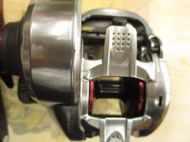 Shimano 21 SCORPION MD 300 XGLH Right Hand Baitcast Reel Gear 7.9:1 F/S from JPN