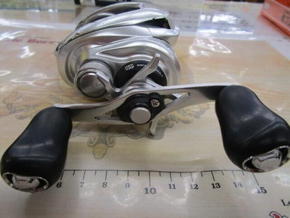 Shimano 16 METANIUM MGL HG Right Handle Baitcast Reel Gear 7.4:1 F/S from Japan