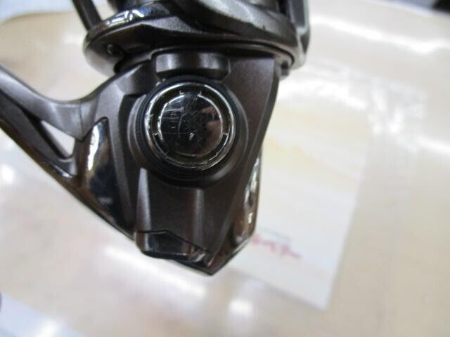 Shimano COMPLEX CI4+ C2500S F4 HG Spinning Reel Gear Ratio 6.0:1 F/S from Japan