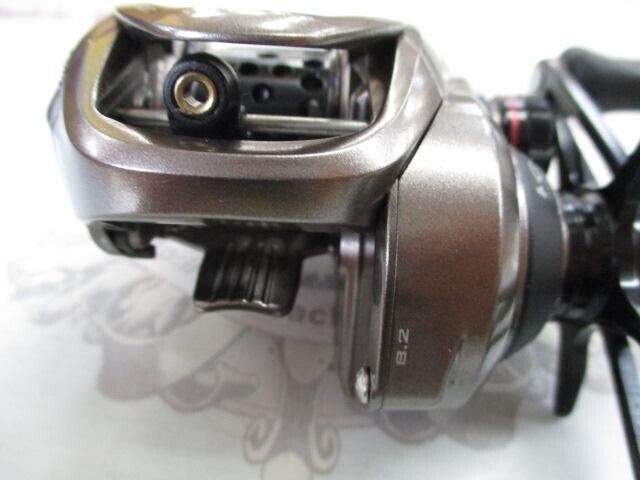 Shimano SCORPION BFS XG Left Handle Baitcast Reel Gear 8.2:1 F/S from JAPAN