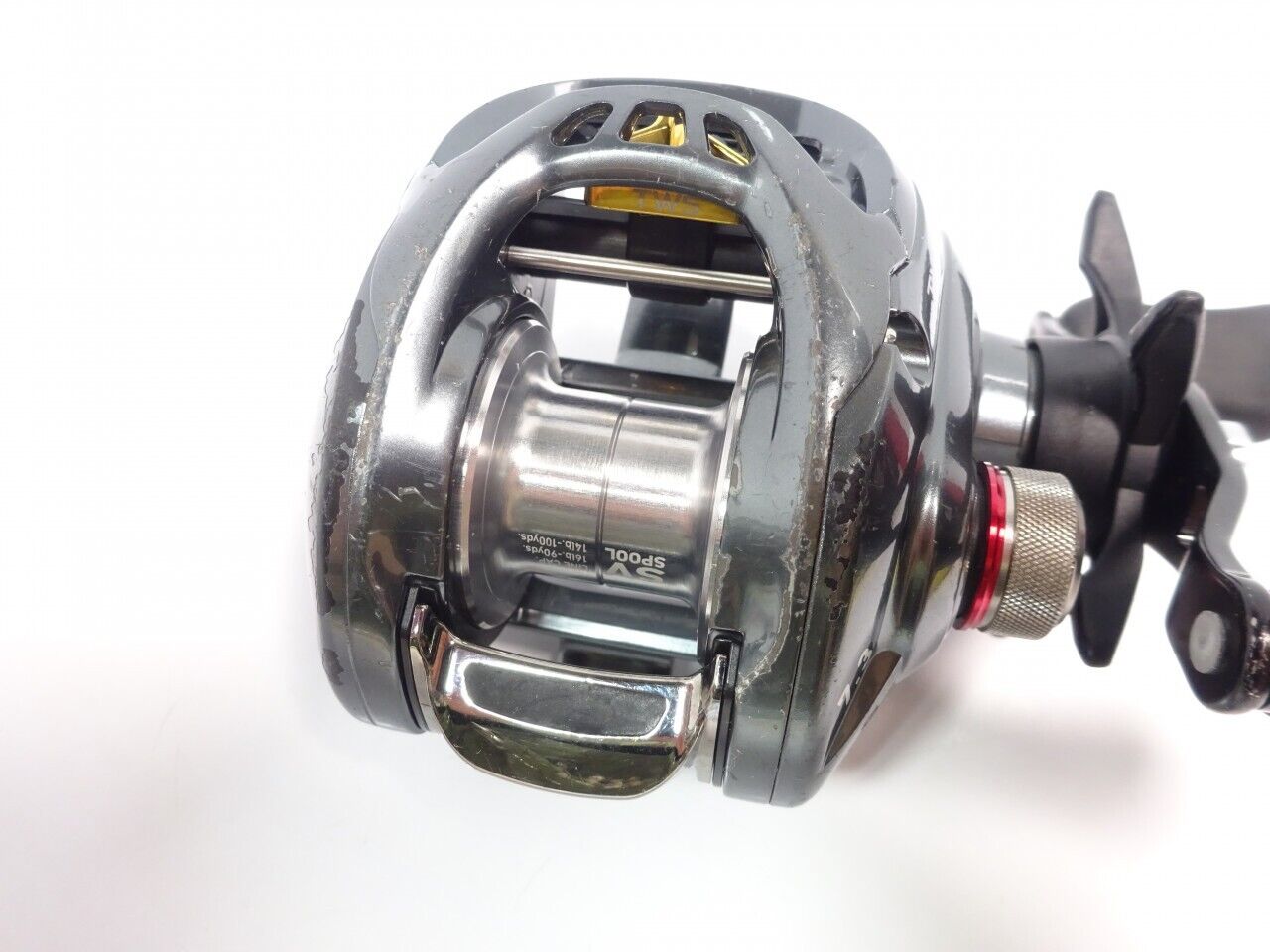 Daiwa 17 TATULA SV TW 7.3R Bait Casting Reel 200g Right Handle F/S from Japan